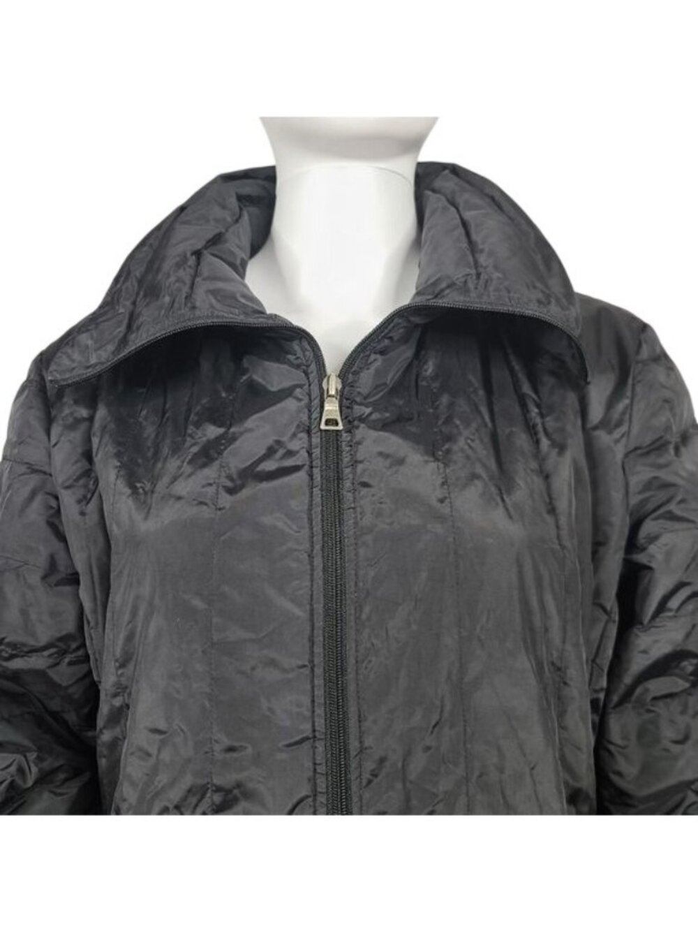 Guess Black Long Down Puffer Coat With Zip Closure Women's Medium